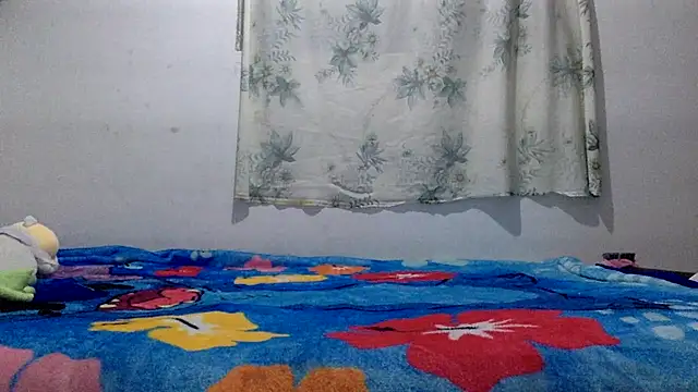 sharonlopez9611 online show from November 2025 03:21:02 AM