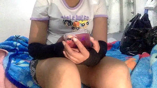 sharonlopez9611 online show from February 2026 02:31:02 AM