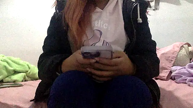 sharonlopez9611 online show from December 2025 03:10:02 AM