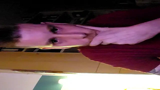 Foxtrott 242 online show from November 2025 01:37:02 AM