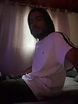 Mineirinho043 online show from March 2026 08:46:02 PM