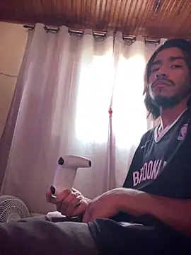 Mineirinho043 online show from April 2026 02:21:02 PM