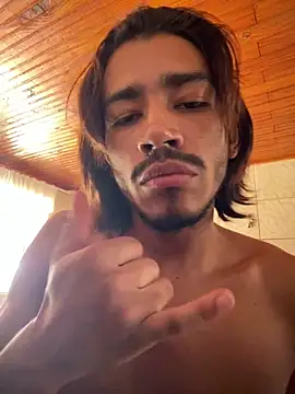 Mineirinho043 online show from March 2026 12:38:01 PM