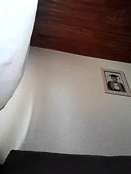 Mineirinho043 online show from March 2025 01:17:01 PM