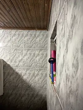 Mineirinho043 online show from February 2026 07:05:01 PM