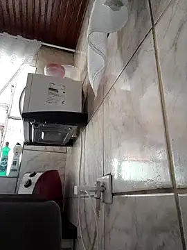 Mineirinho043 online show from December 2025 01:00:01 PM