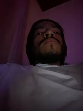 Mineirinho043 online show from February 2026 07:47:01 PM