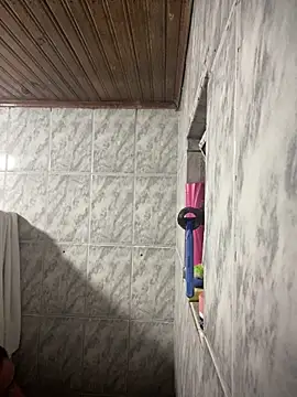 Mineirinho043 online show from February 2026 12:08:01 AM