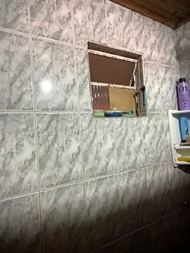 Mineirinho043 online show from December 2025 05:58:02 PM