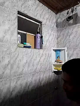 Mineirinho043 online show from December 2025 04:44:02 AM