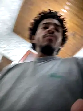 Mineirinho043 online show from October 2025 11:44:02 AM