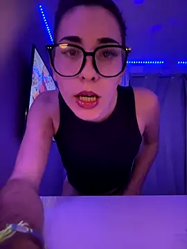 Snapshot of BBSTRING chatting on November 2025 07:07:01 PM BBSTRING online show from November 2025 07:07:01 PM