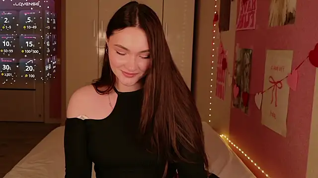 Kira Jin online show from March 2026 01:11:01 PM