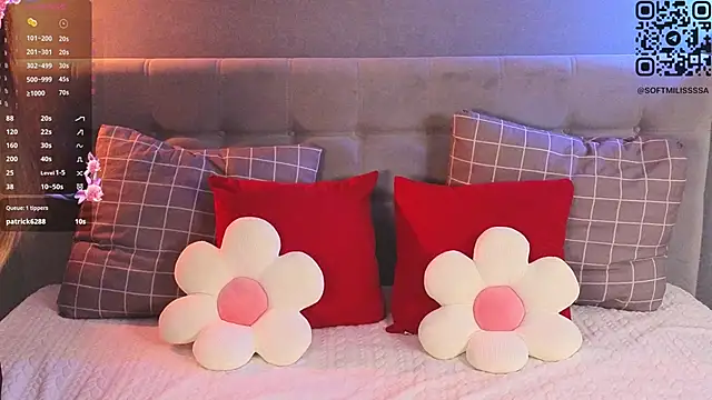 soft babe online show from December 2025 09:28:01 PM