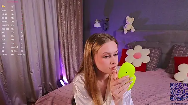Snapshot of soft_babe chatting on June 2026 08:36:01 PM soft babe online show from June 2026 08:36:01 PM