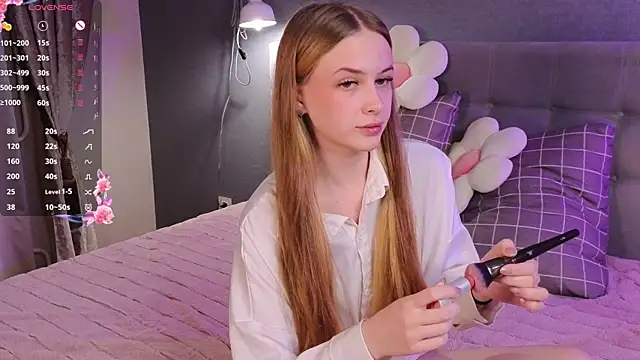 soft babe online show from October 2025 07:37:02 PM
