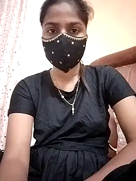 Snapshot of fuungirl38 chatting on November 2025 04:50:02 PM fuungirl38 online show from November 2025 04:50:02 PM