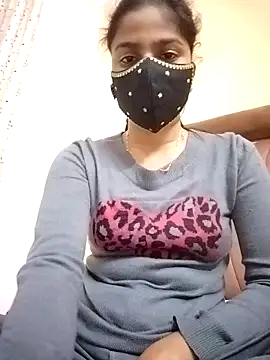 Snapshot of fuungirl38 chatting on November 2025 05:46:01 PM fuungirl38 online show from November 2025 05:46:01 PM