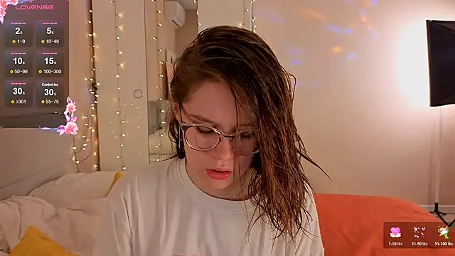 Mia Luw online show from January 2026 05:03:02 AM