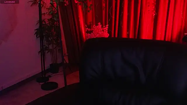 lissaros online show from February 2026 06:52:01 PM