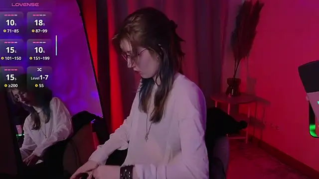 lissaros online show from November 2025 05:11:02 AM