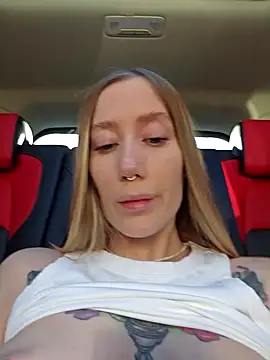 Snapshot of Pussy_Drive03 chatting on February 2025 08:26:02 AM Pussy Drive03 online show from February 2025 08:26:02 AM