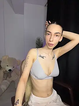 Celine Roxelle online show from March 2026 08:54:01 PM