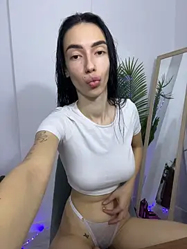 Celine Roxelle online show from October 2025 03:34:01 PM