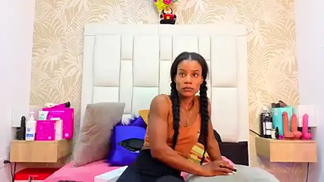 dafnnelewis online show from April 2026 02:30:01 PM