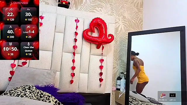 Snapshot of dafnnelewis chatting on February 2026 11:32:02 AM dafnnelewis online show from February 2026 11:32:02 AM