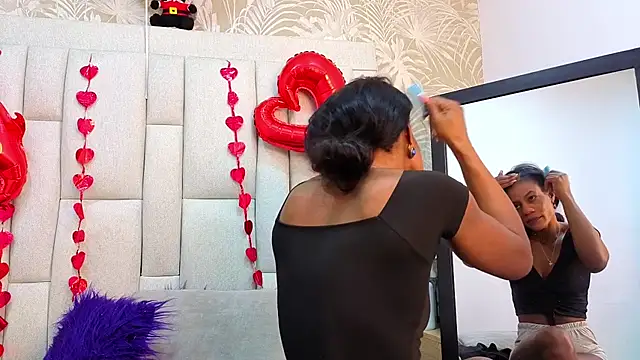 Snapshot of dafnnelewis chatting on February 2026 11:34:01 AM dafnnelewis online show from February 2026 11:34:01 AM