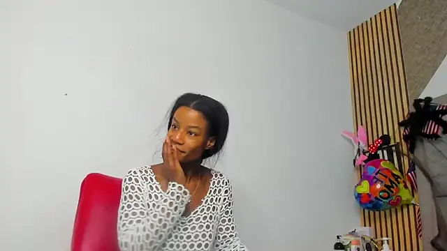 dafnnelewis online show from October 2025 12:04:02 PM