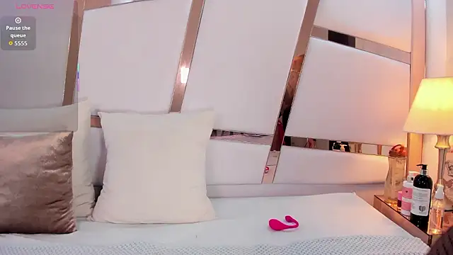 cattaleya get online show from February 2026 12:15:01 PM