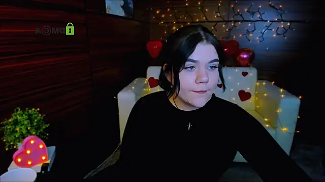 Snapshot of elmira_rose chatting on February 2025 01:49:02 PM elmira rose online show from February 2025 01:49:02 PM