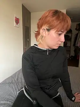 Snapshot of Maggie_Geller chatting on October 2025 10:09:02 PM Maggie Geller online show from October 2025 10:09:02 PM