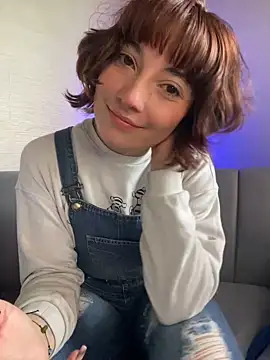 Snapshot of Maggie_Geller chatting on March 2025 03:06:01 PM Maggie Geller online show from March 2025 03:06:01 PM