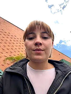 Snapshot of Maggie_Geller chatting on December 2025 06:40:01 PM Maggie Geller online show from December 2025 06:40:01 PM