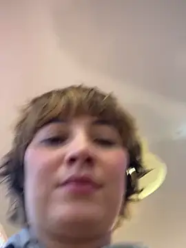 Maggie Geller online show from March 2026 10:28:02 PM