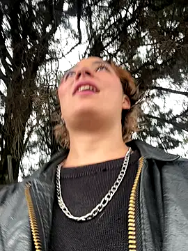 Maggie Geller online show from December 2025 09:48:02 PM