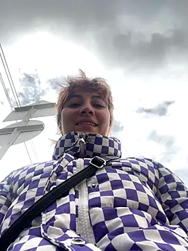 Snapshot of Maggie_Geller chatting on October 2025 08:42:01 PM Maggie Geller online show from October 2025 08:42:01 PM