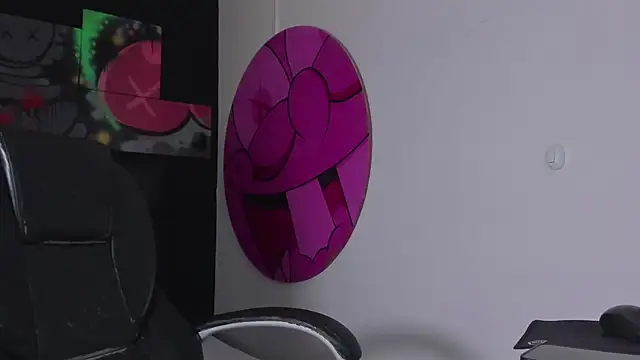 ISAAC CRYSTON online show from October 2025 08:53:02 PM