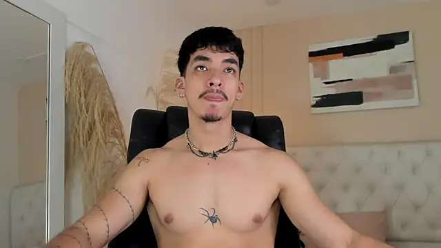 ISAAC CRYSTON online show from January 2026 08:25:02 PM