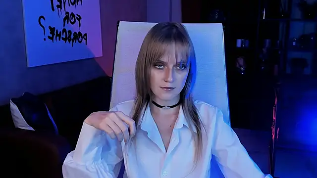 KiraMontoya online show from September 2025 05:31:02 PM