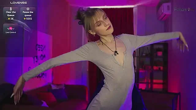 KiraMontoya online show from February 2026 06:02:01 AM