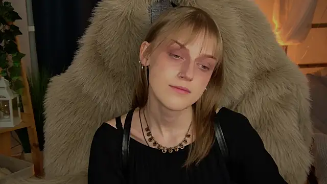 KiraMontoya online show from April 2026 11:39:01 PM