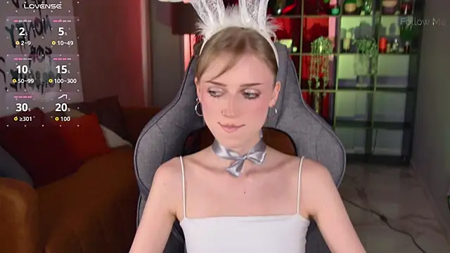 KiraMontoya online show from June 2026 03:28:02 PM