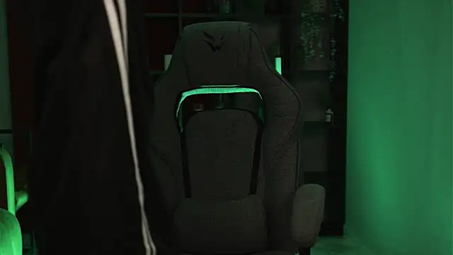 KiraMontoya online show from January 2026 06:33:01 PM