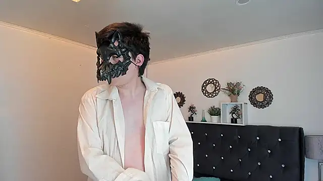 Golden-Boyy online show from October 2025 04:03:02 AM