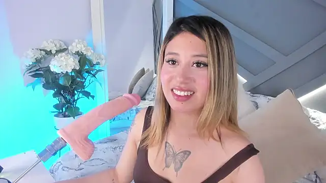 Snapshot of cloe_palmer chatting on February 2026 04:50:02 PM cloe palmer online show from February 2026 04:50:02 PM