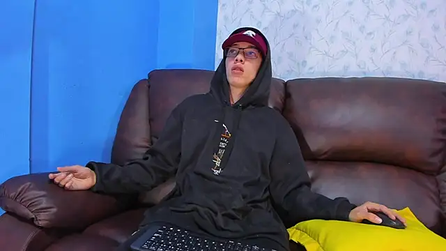 Gadiel Sex online show from March 2025 01:50:02 PM